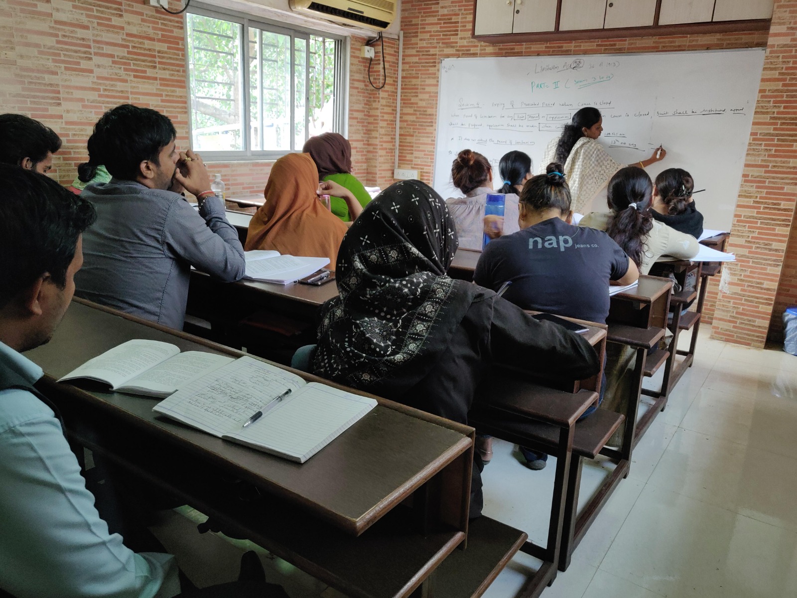Students in class – Barrister's Law Academy
